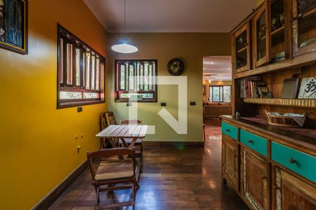 Casa de condomínio para alugar com 360m², 4 quartos e 3 vagas Casa de condomínio para alugar com 360m², 4 quartos e 3 vagasCopa