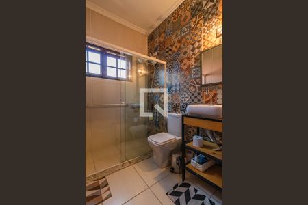 Casa de condomínio para alugar com 360m², 4 quartos e 3 vagas Casa de condomínio para alugar com 360m², 4 quartos e 3 vagasBanheiro Social