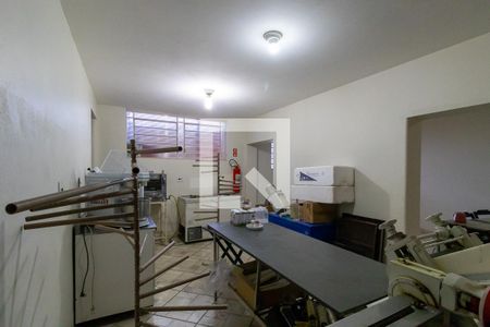 Casa à venda com 544m², 5 quartos e 5 vagasSalão 2