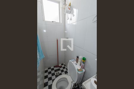 Banheiro suite de casa para alugar com 2 quartos, 120m² em Europa, Belo Horizonte