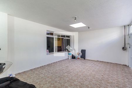 Casa à venda com 294m², 3 quartos e 4 vagasGaragem 1