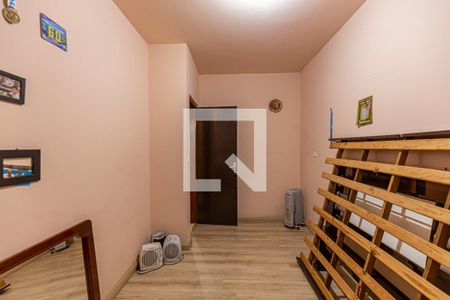 Casa à venda com 294m², 3 quartos e 4 vagasQuarto 2