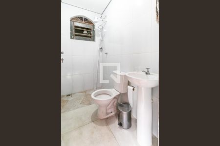 Casa à venda com 724m², 8 quartos e 2 vagasBanheiro da Suíte 3 - Casa 1