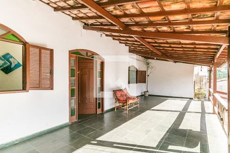 Casa à venda com 724m², 8 quartos e 2 vagasVaranda - Casa 3