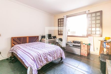 Casa à venda com 724m², 8 quartos e 2 vagasSuíte 4 - Casa 1