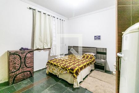 Casa à venda com 724m², 8 quartos e 2 vagasSuíte 2 - Casa 1