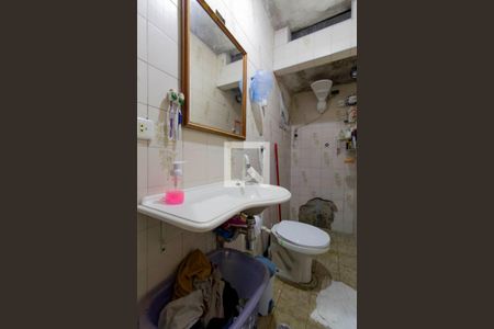 Casa à venda com 252m², 6 quartos e 3 vagasCasa 2 Banheiro