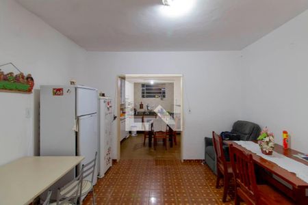 Casa à venda com 252m², 6 quartos e 3 vagasCasa 1 Cozinha