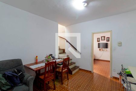 Casa à venda com 252m², 6 quartos e 3 vagasCasa 1 Cozinha