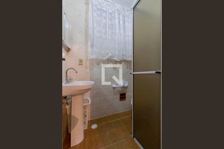 Casa à venda com 252m², 6 quartos e 3 vagasCasa 1 Banheiro 2