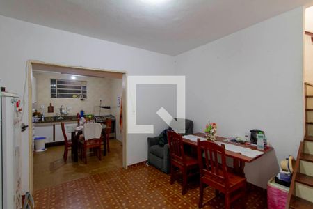 Casa à venda com 252m², 6 quartos e 3 vagasCasa 1 Cozinha