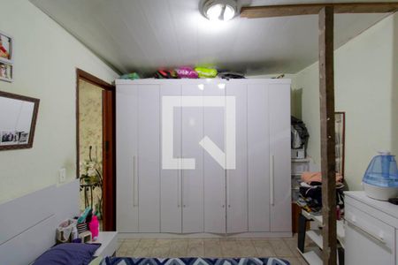 Casa à venda com 252m², 6 quartos e 3 vagasCasa 2 Quarto 1