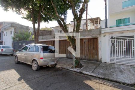 Casa à venda com 252m², 6 quartos e 3 vagasFachada