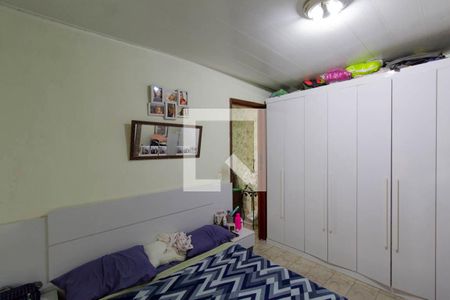 Casa à venda com 252m², 6 quartos e 3 vagasCasa 2 Quarto 1