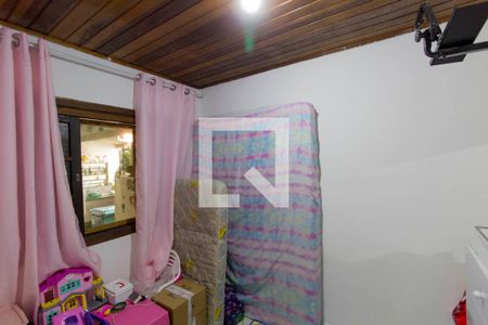 Casa à venda com 252m², 6 quartos e 3 vagasCasa 2 Quarto 2