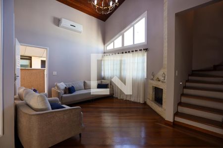 Sala  de casa de condomínio para alugar com 3 quartos, 280m² em Jardim Sao Paulo, Cotia