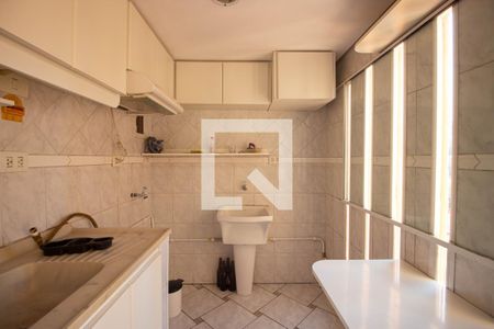 Apartamento à venda com 40m², 2 quartos e 1 vagaCozinha e Área de Serviço