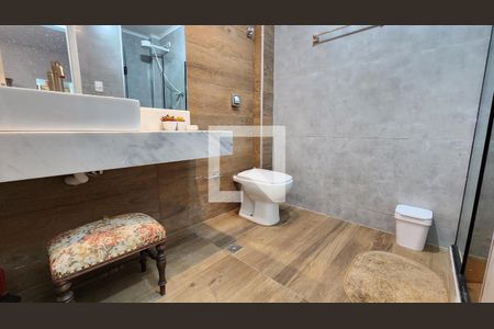 Apartamento para alugar com 50m², 1 quarto e 1 vagaDetalhe do banheiro