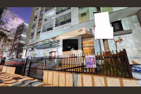 Apartamento para alugar com 50m², 1 quarto e 1 vagaFachada e portaria