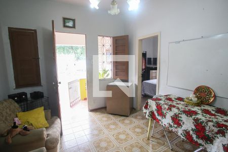 Sala de casa à venda com 4 quartos, 270m² em Taquara, Rio de Janeiro