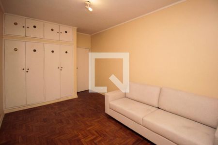 Quarto 1 de apartamento para alugar com 3 quartos, 175m² em Cerqueira César, São Paulo