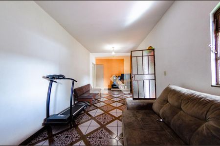 Casa para alugar com 3 quartos, 360m² em Dom Bosco, Belo Horizonte