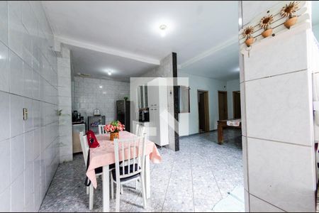 Casa para alugar com 360m², 3 quartos e 2 vagas