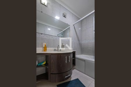 Apartamento para alugar com 90m², 2 quartos e 2 vagasSuíte 1 - Banheiro