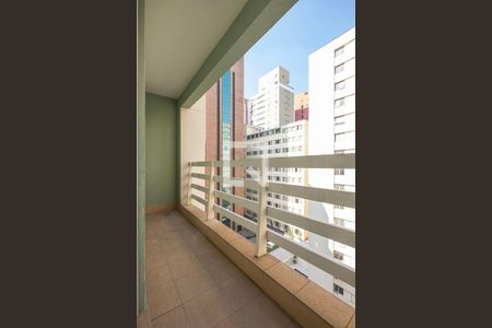 Apartamento para alugar com 90m², 2 quartos e 2 vagas Apartamento para alugar com 90m², 2 quartos e 2 vagasSuíte 1 - Varanda