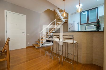 Apartamento para alugar com 90m², 2 quartos e 2 vagasSala