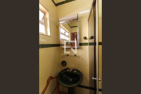 Banheiro da Suíte 1 de casa à venda com 3 quartos, 280m² em Pari, São Paulo