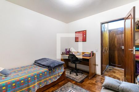 Casa à venda com 220m², 3 quartos e 3 vagas Casa à venda com 220m², 3 quartos e 3 vagasQuarto 2