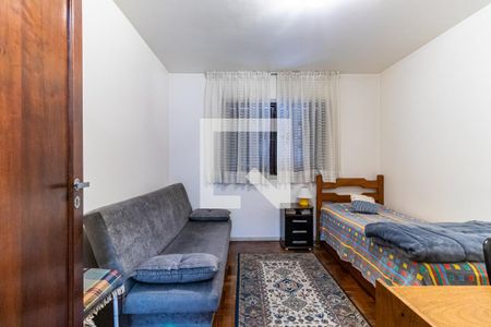 Casa à venda com 220m², 3 quartos e 3 vagas Casa à venda com 220m², 3 quartos e 3 vagasQuarto 2