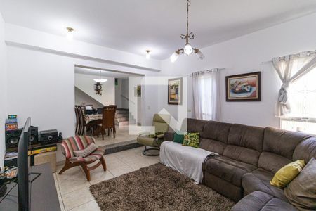Sala de casa para alugar com 3 quartos, 120m² em Piratininga, Osasco
