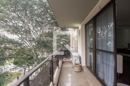 Varanda  de apartamento para alugar com 4 quartos, 145m² em Tatuapé, São Paulo