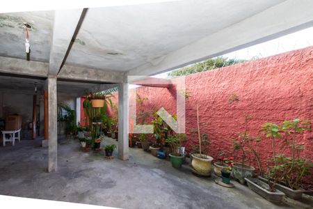 Casa à venda com 210m², 4 quartos e 3 vagasQuintal
