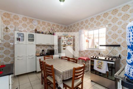 Casa à venda com 210m², 4 quartos e 3 vagasCozinha