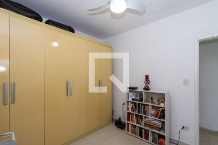 Quarto 2 de casa à venda com 4 quartos, 210m² em Vila das Palmeiras, Guarulhos