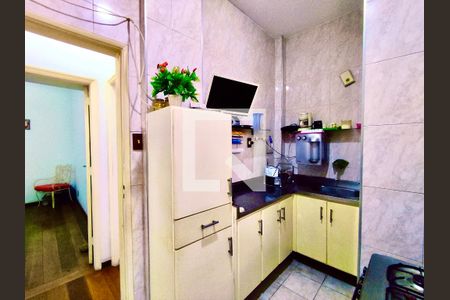 Apartamento à venda com 69m², 2 quartos e sem vagaCozinha