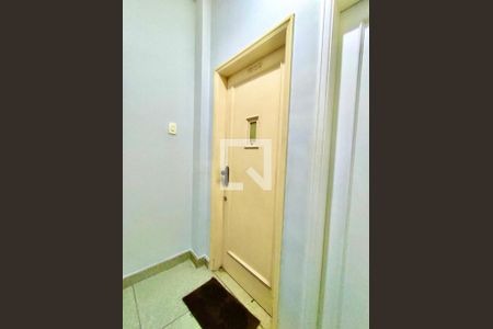 Apartamento à venda com 69m², 2 quartos e sem vagaHall 