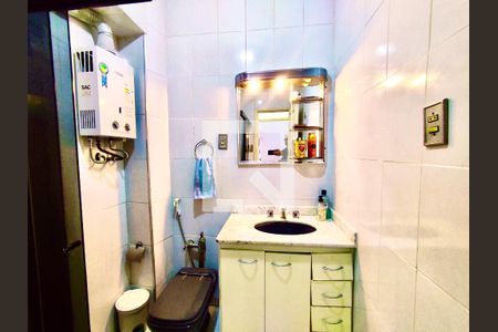 Apartamento à venda com 69m², 2 quartos e sem vagaBanheiro socisl