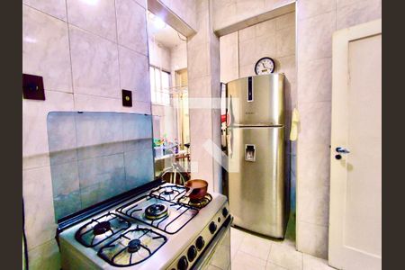Apartamento à venda com 69m², 2 quartos e sem vagaCozinha