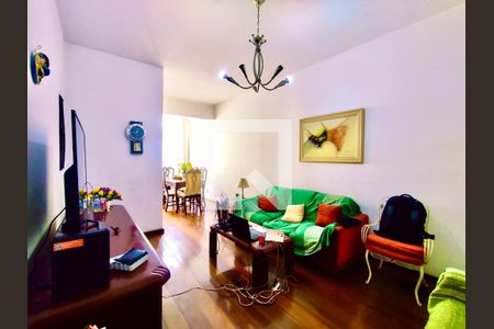 Apartamento à venda com 69m², 2 quartos e sem vagaSala