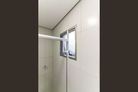 Banheiro da Suíte 1 de casa para alugar com 2 quartos, 60m² em Água Fria, São Paulo