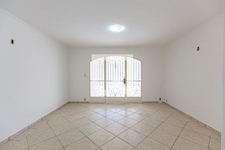 Sala de casa para alugar com 3 quartos, 150m² em Vila Scarpelli, Santo André
