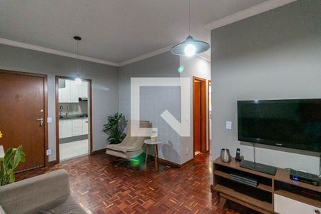 Sala de apartamento para alugar com 3 quartos, 110m² em Cinquentenario, Belo Horizonte