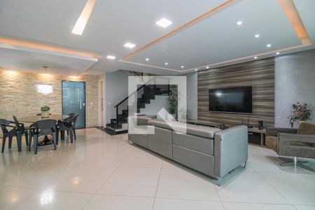 Sala de casa de condomínio à venda com 4 quartos, 300m² em Vargem Pequena, Rio de Janeiro