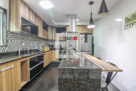 Casa de condomínio à venda com 300m², 4 quartos e 1 vagaCozinha