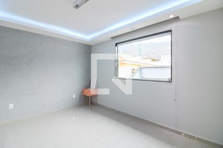 Casa de condomínio à venda com 300m², 4 quartos e 1 vagaSuíte 2