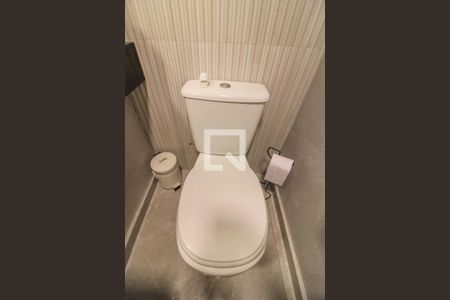 Casa de condomínio à venda com 300m², 4 quartos e 1 vagaLavabo